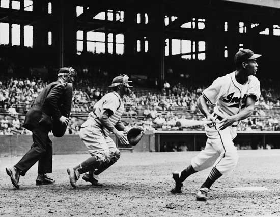 larry doby at bat
